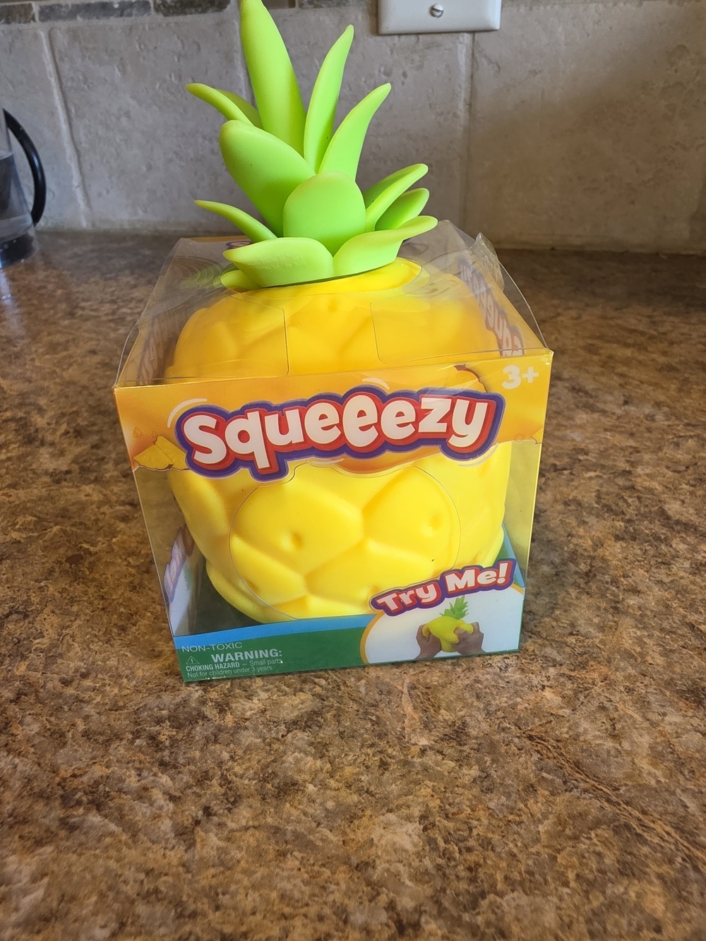 SqueeEzy Pineapple Squeeze Toy - Bright Yellow & Green